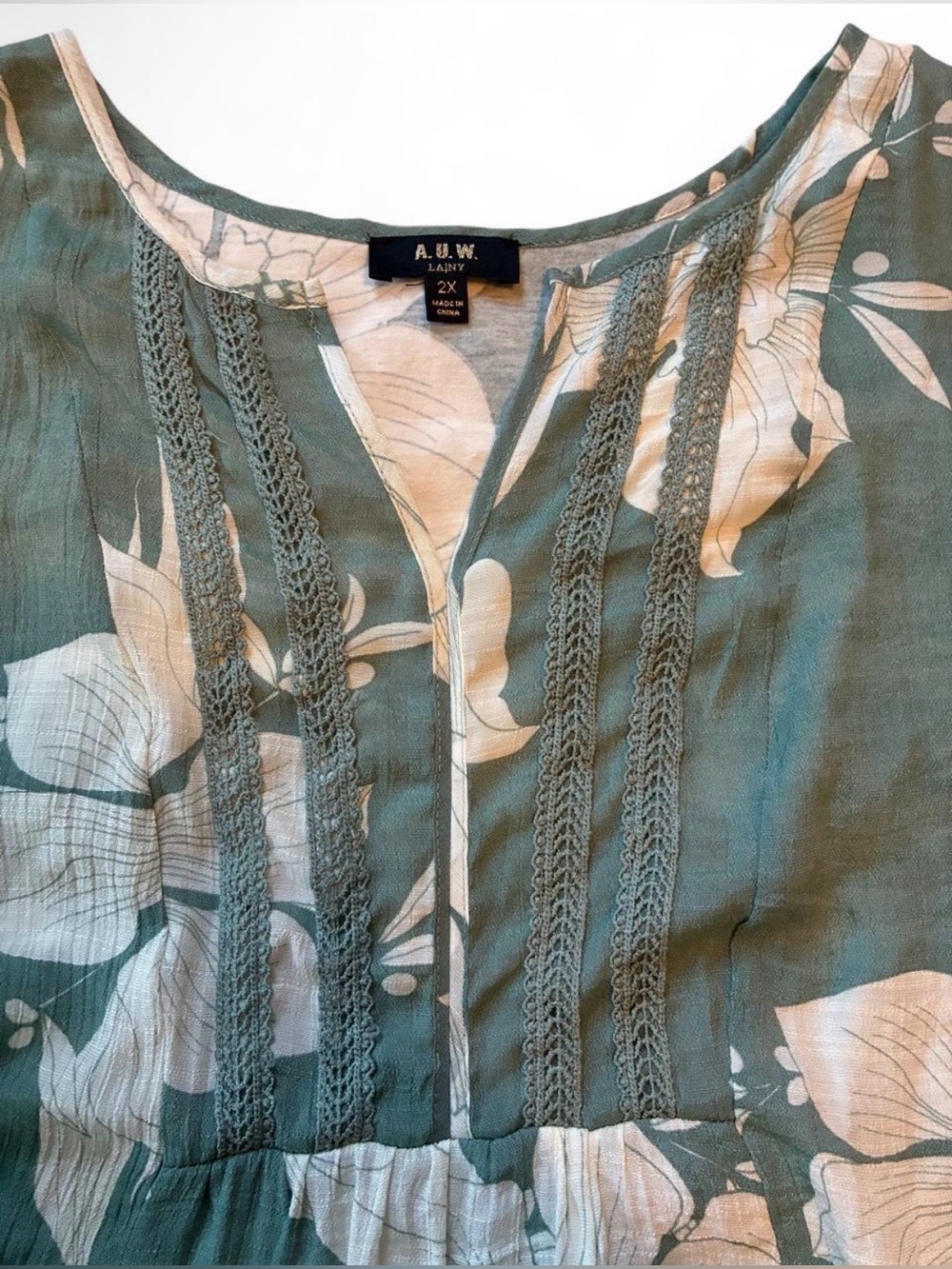 AUW White Floral & Green Sleeveless Blouse Rayon 2XL - Picture 4 of 6